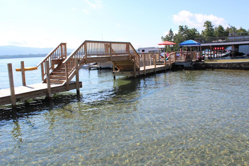 Flamingo Resort On Lake George Diamond Point Exterior photo
