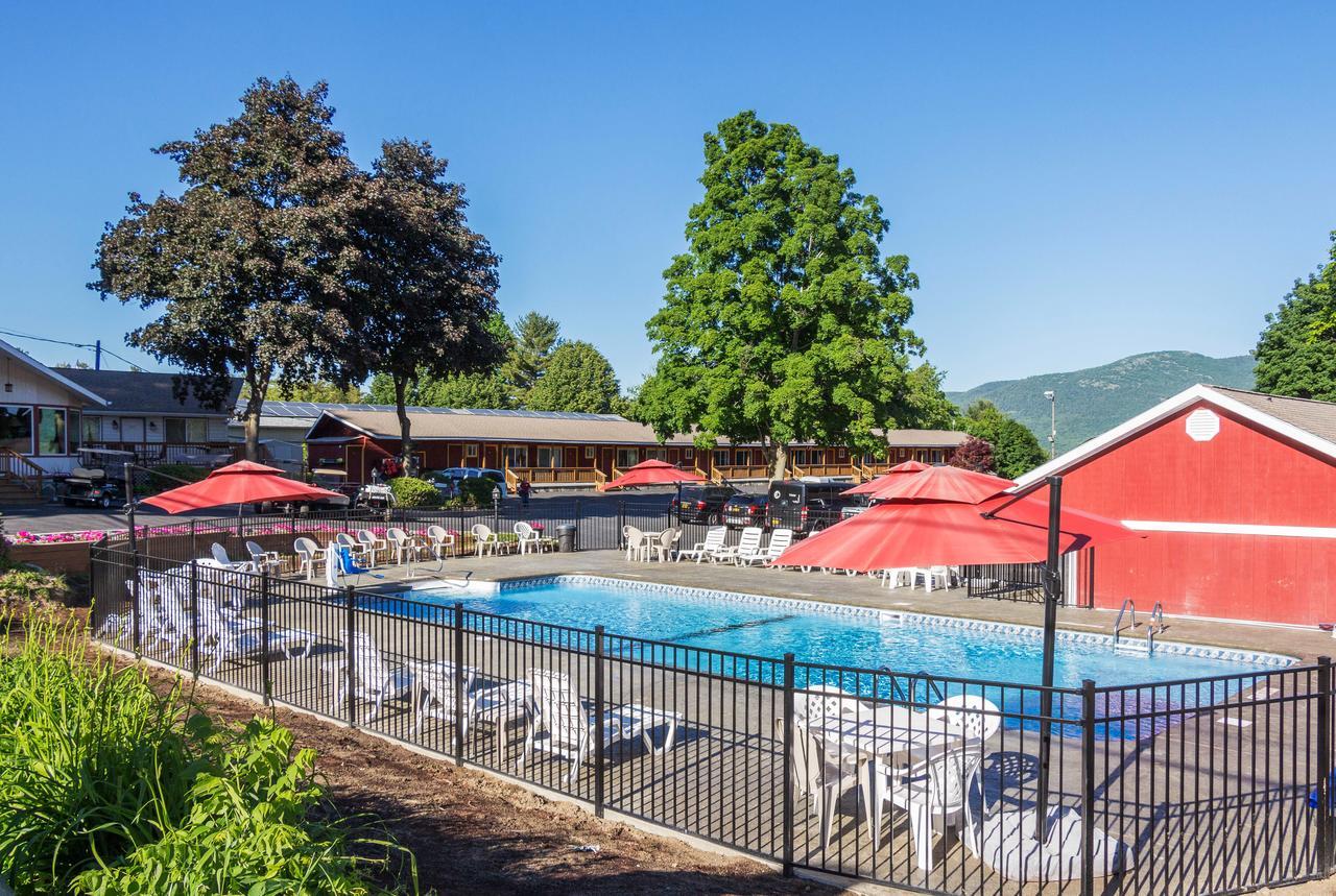 Flamingo Resort On Lake George Diamond Point Exterior photo